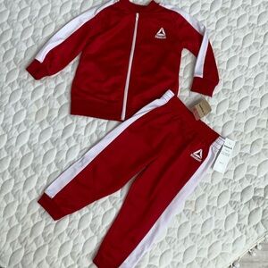 New kids Reebok tracksuit set